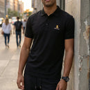 [Pague Só 3, Leve 5!] Polo Ursus Masculina em Malha Piquet (Algodão e Poliéster) com Acabamento Reforçado e Logo Bordado + 3 Bermudas e Relógio