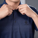 [Leve 6, Pague Só 3] Camisa Polo Ventura Masculina em Algodão, Poliéster e Elastano com Microtextura Geométrica, Botões Frontais e Logo Bordado + BRINDES